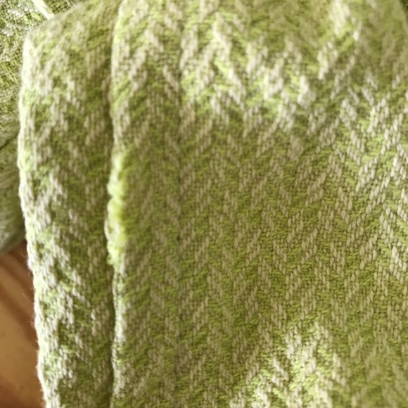 DKNY lightweight  pale green lightweight 3/4 length coat patch pockets - Picture 7 of 8